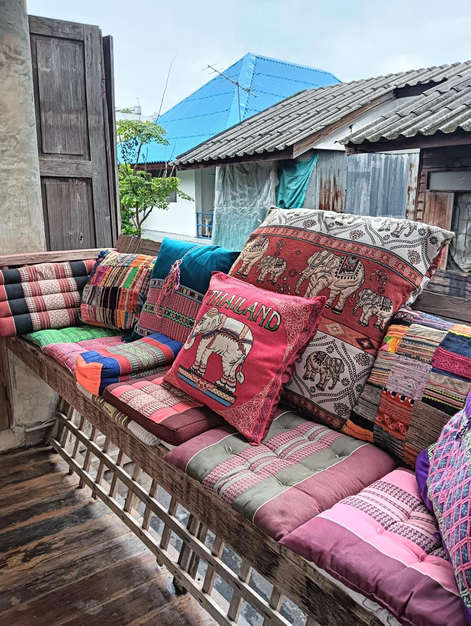Huen Chiang Man Hostel (Adults Only) Chiang Mai Eksteriør bilde