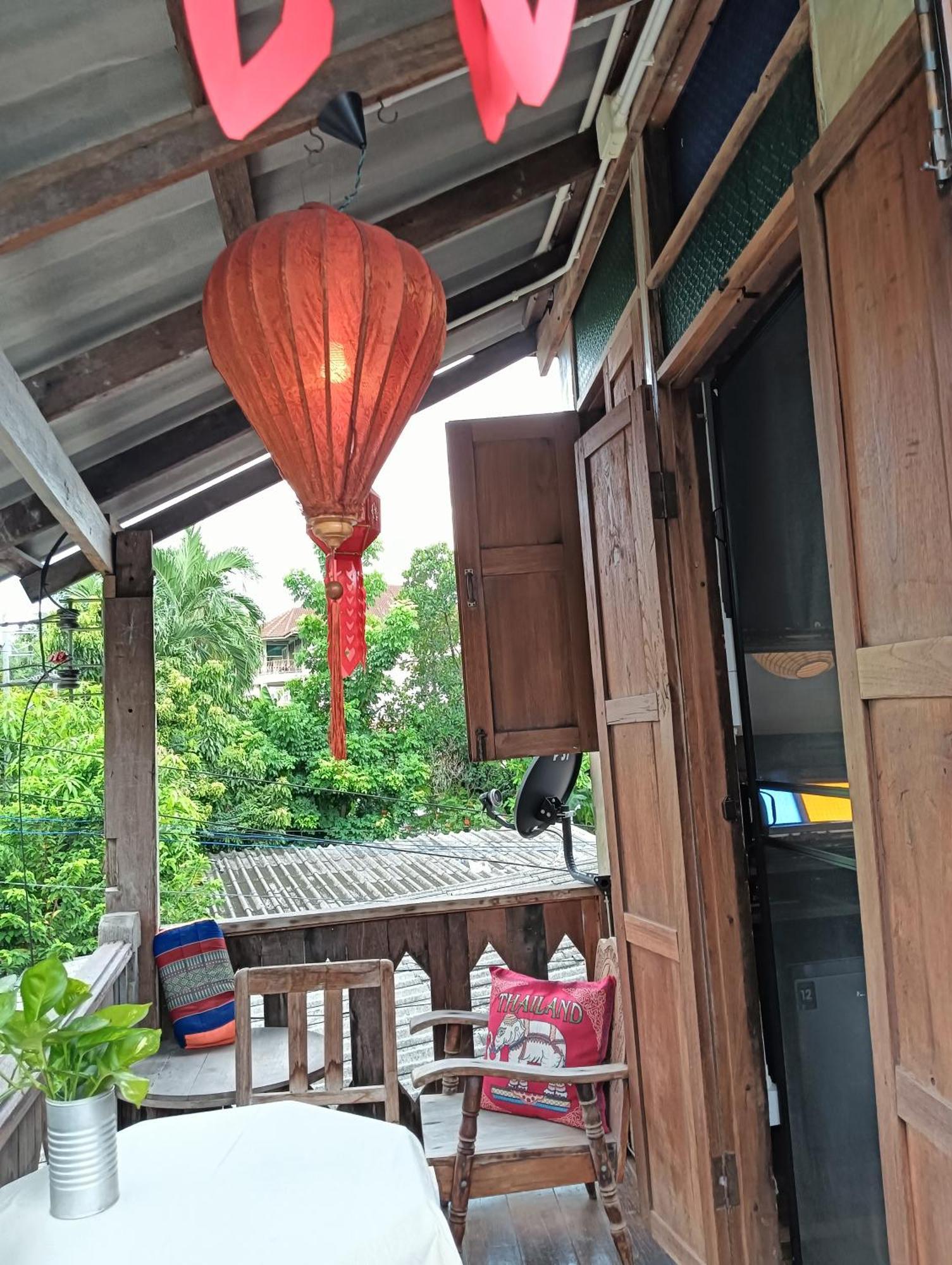 Huen Chiang Man Hostel (Adults Only) Chiang Mai Eksteriør bilde