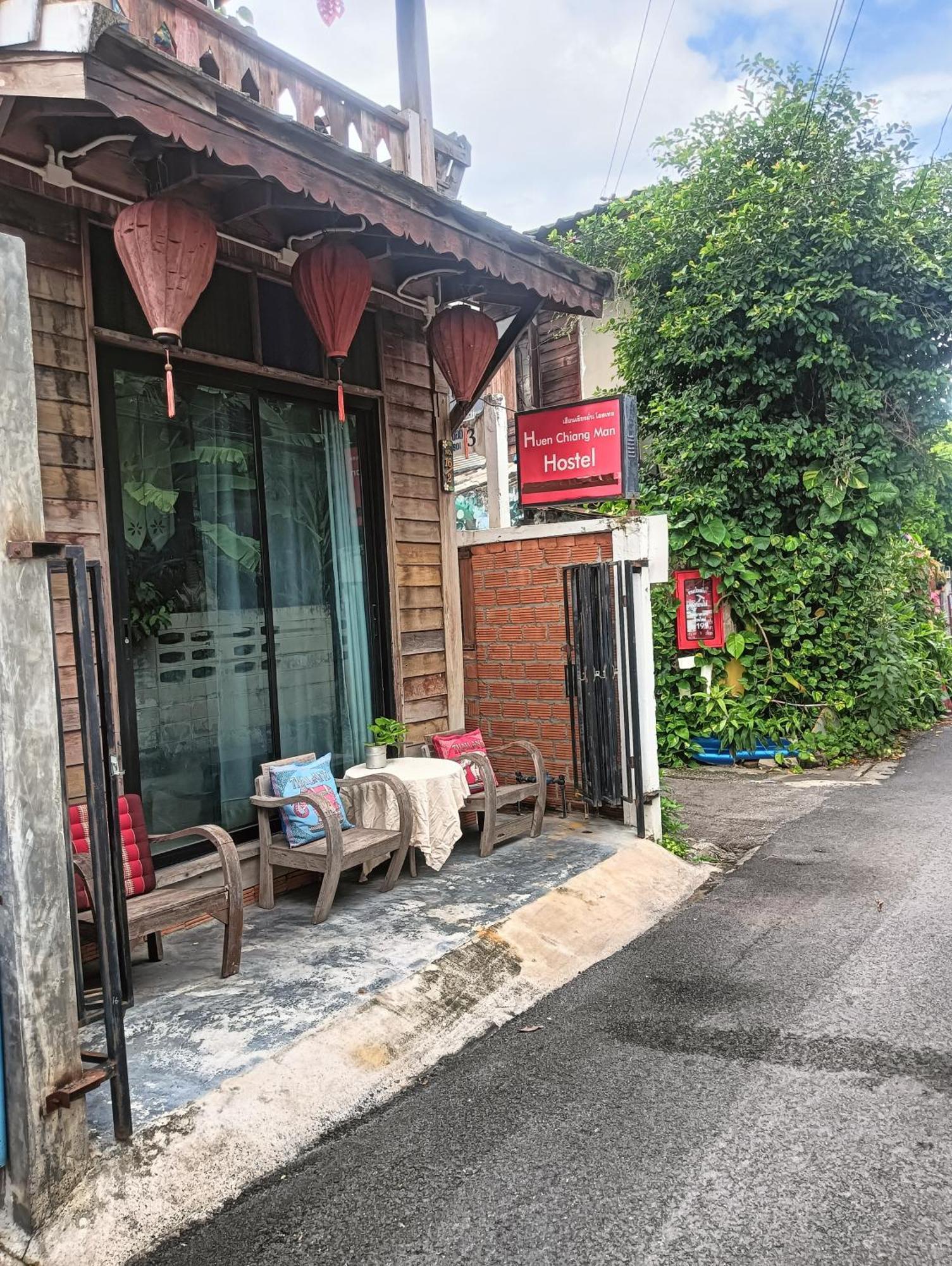 Huen Chiang Man Hostel (Adults Only) Chiang Mai Eksteriør bilde