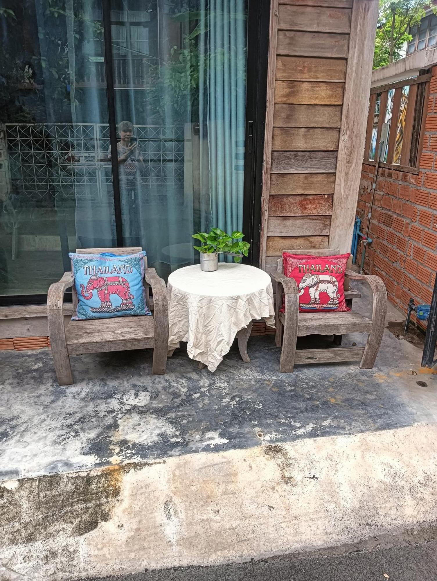 Huen Chiang Man Hostel (Adults Only) Chiang Mai Eksteriør bilde