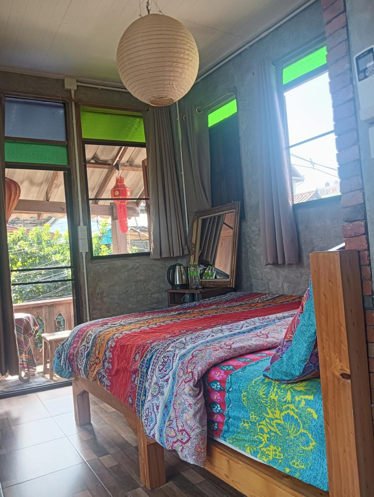 Huen Chiang Man Hostel (Adults Only) Chiang Mai Eksteriør bilde
