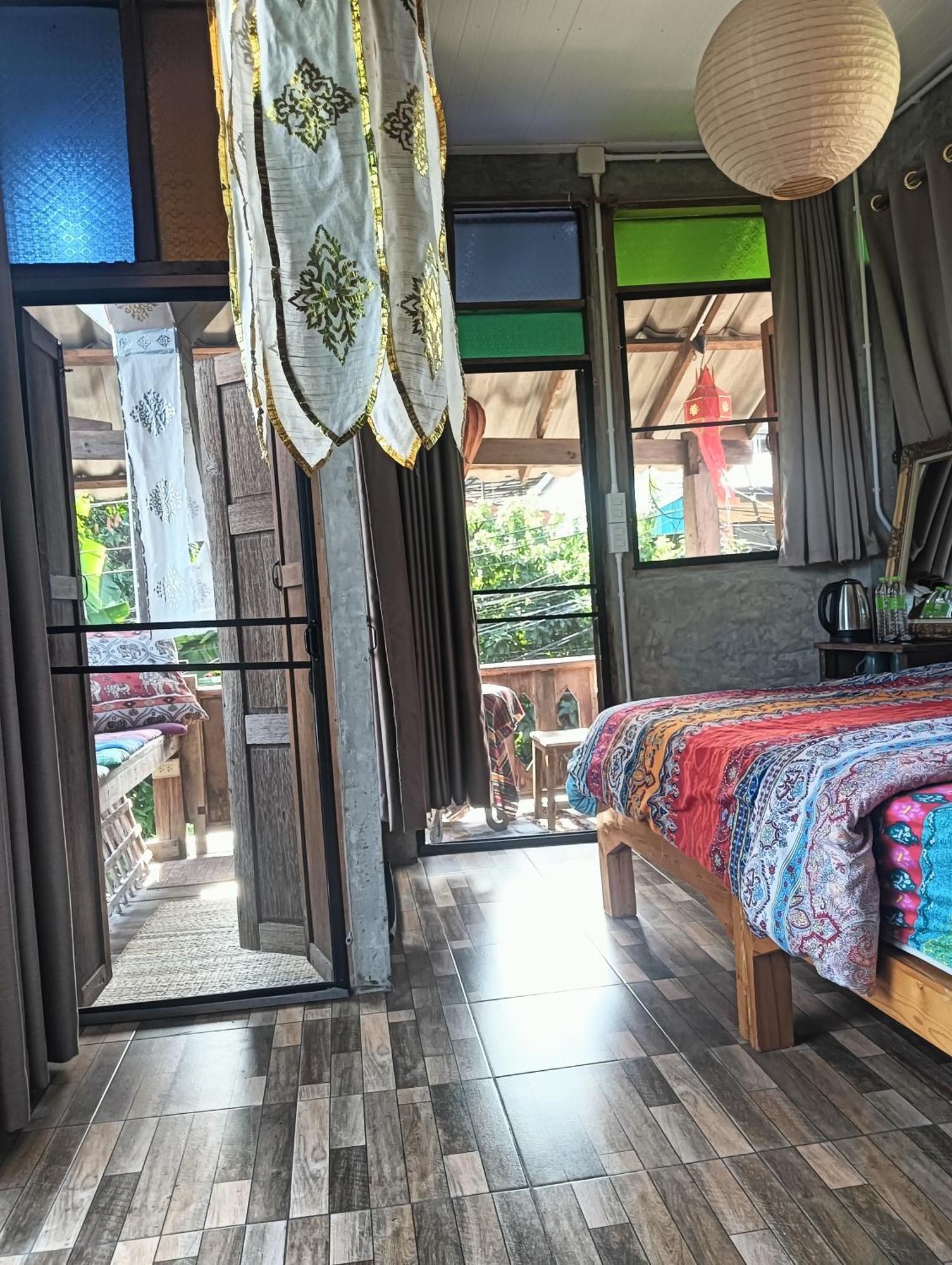 Huen Chiang Man Hostel (Adults Only) Chiang Mai Eksteriør bilde