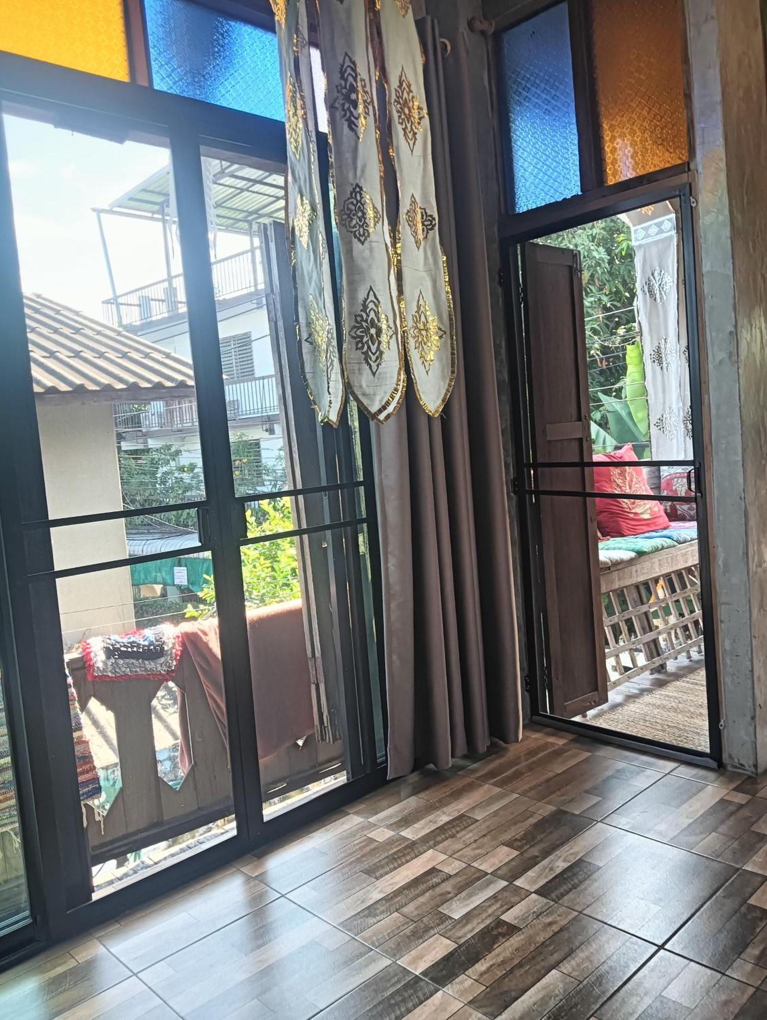 Huen Chiang Man Hostel (Adults Only) Chiang Mai Eksteriør bilde