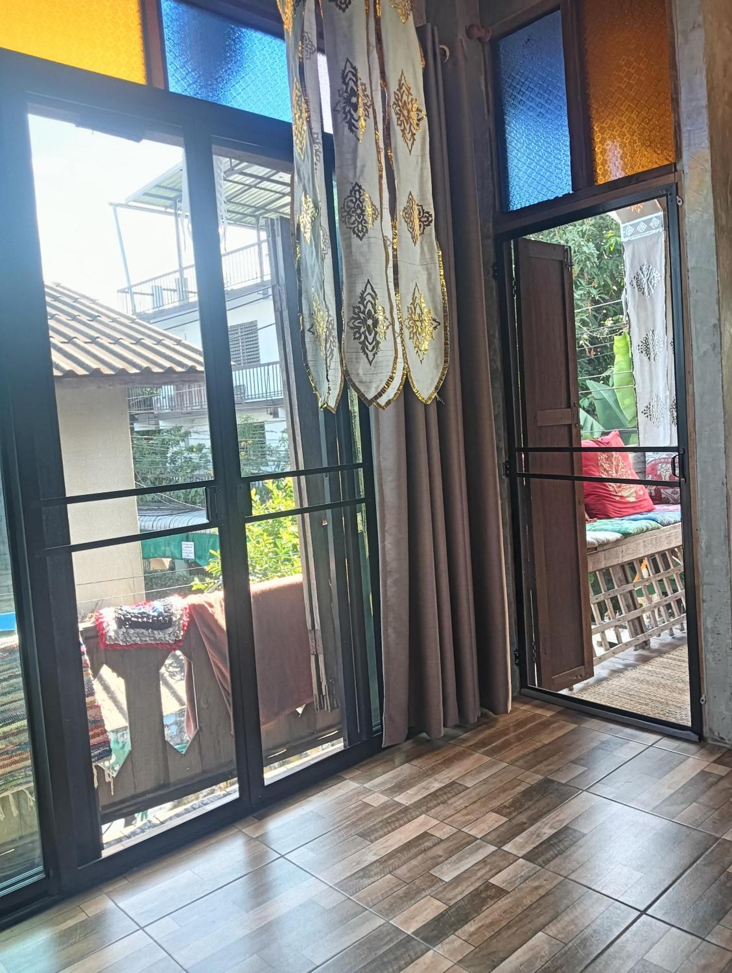 Huen Chiang Man Hostel (Adults Only) Chiang Mai Eksteriør bilde